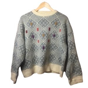 THICK & COZY VINTAGE FALL SWEATER!!